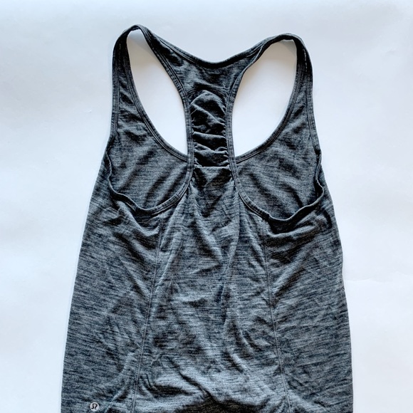 Lululemon Simple Gray / Grey, Tied Tank Top Workout Shirt Women’s SZ M - Picture 2 of 4